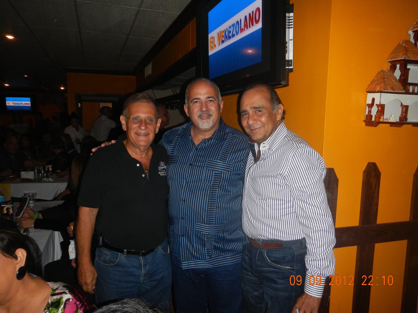 Carlos, Pete and Ernesto at Noche Llanera