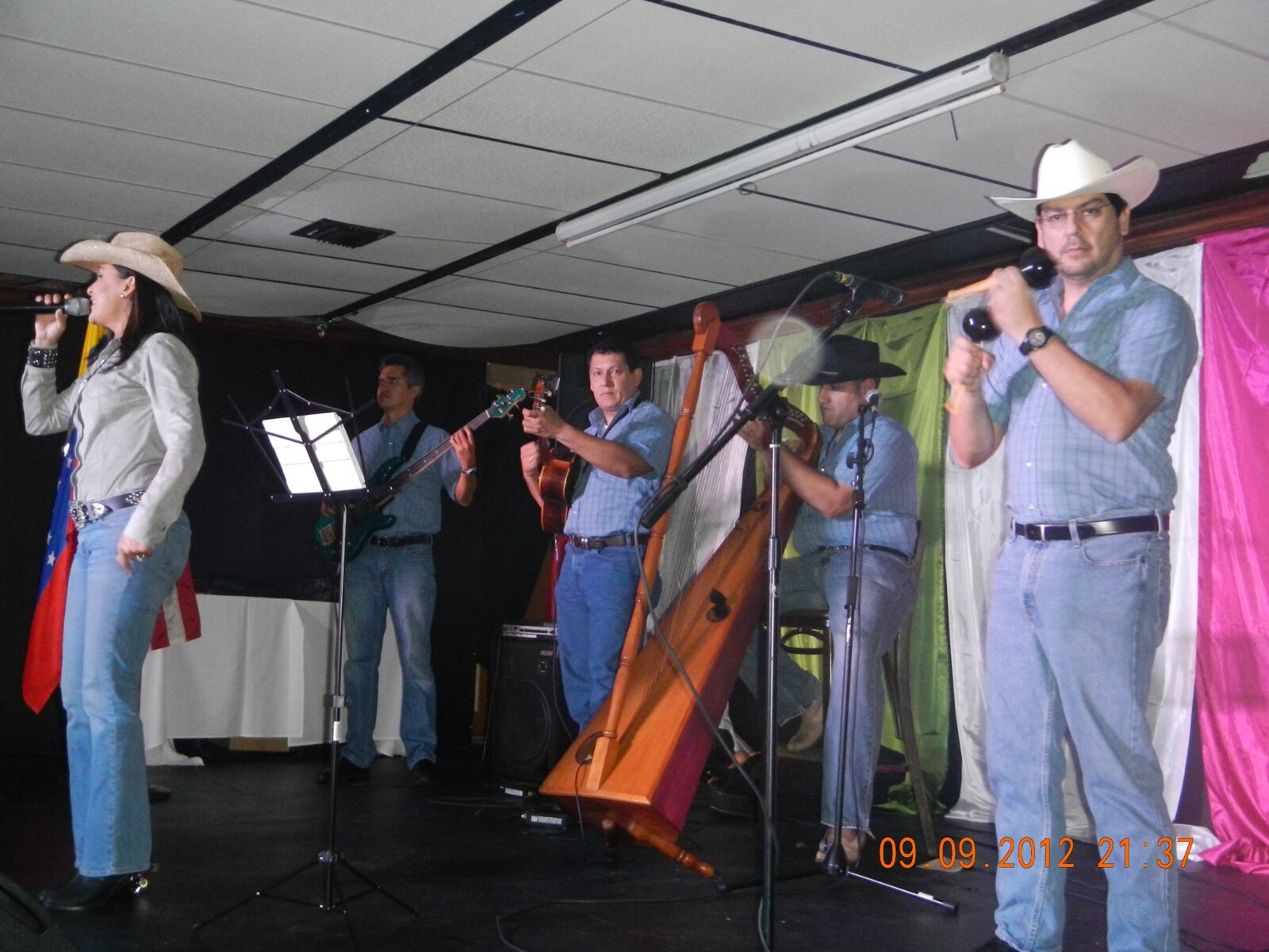 Conjunto Morichal performing llanera music